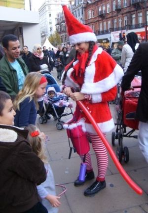 Christmas Themed Balloon Modellers