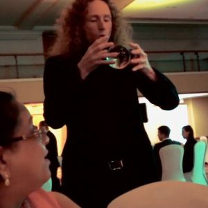 Nik Robson - Contact Juggler
